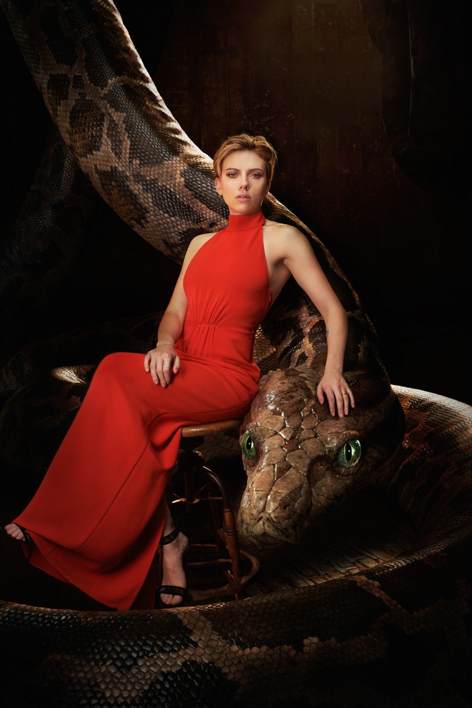 Scarlett Johansson and Kaa