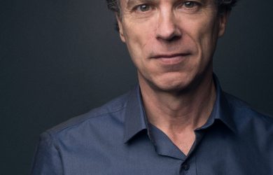 Simon Vance